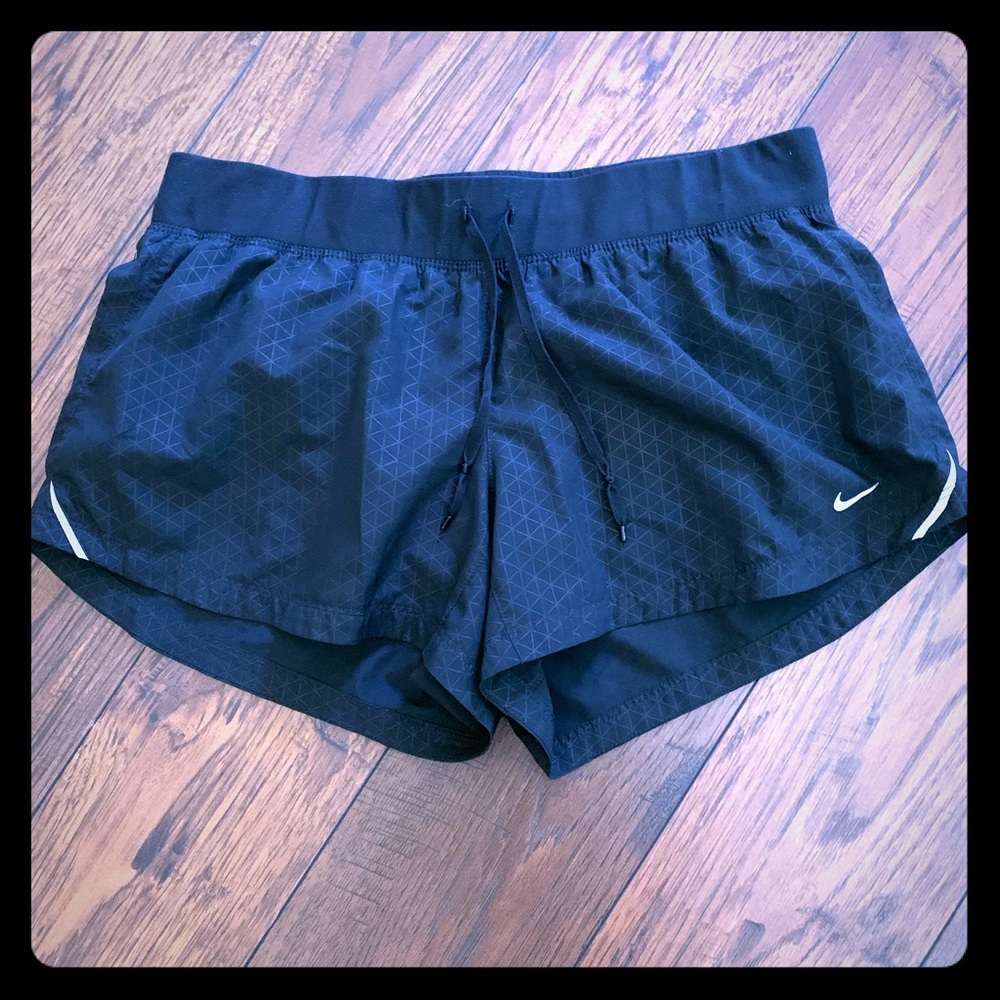 Nike Dry fit Black large 12-14 shorts